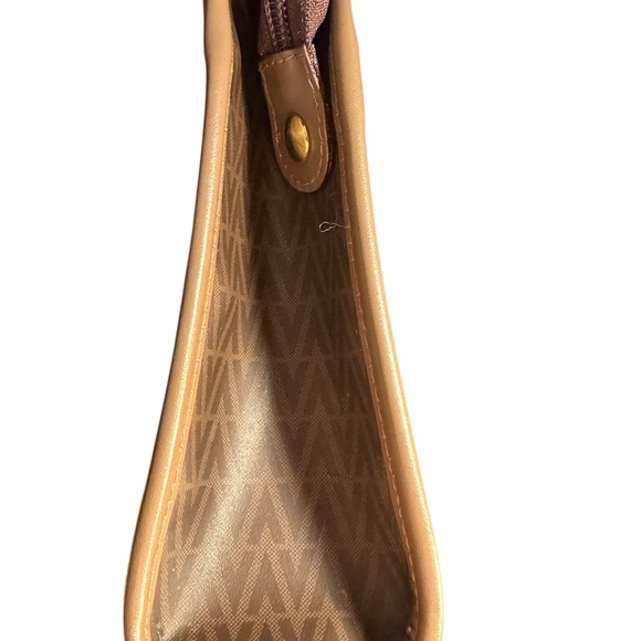 Vintage 80’s Mario Valentino Brown Monogram Clutch Bag with Original Tags - Picture 5 of 10